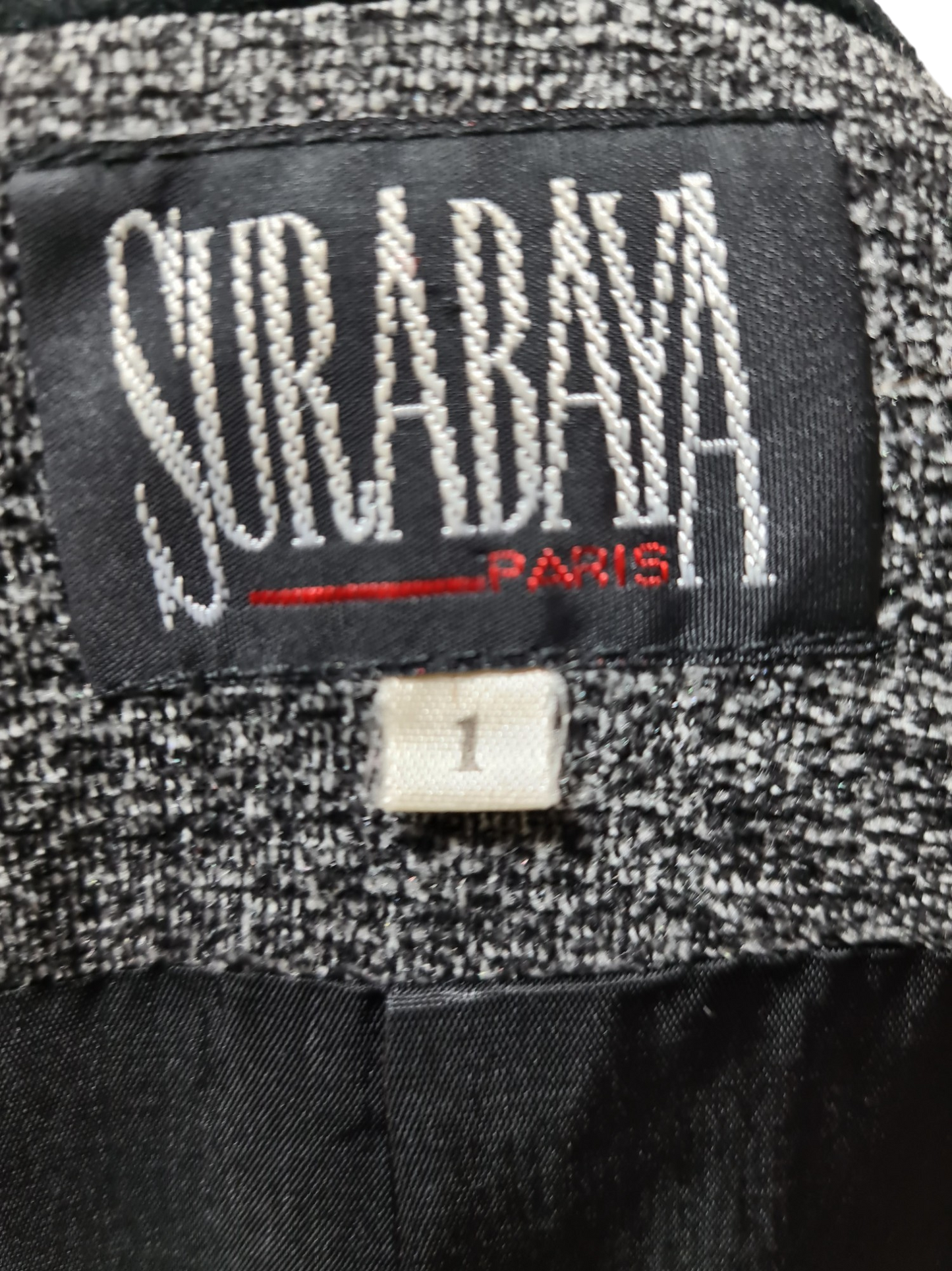 Veste longue cintrée col et poches velours des années 90 Brocante