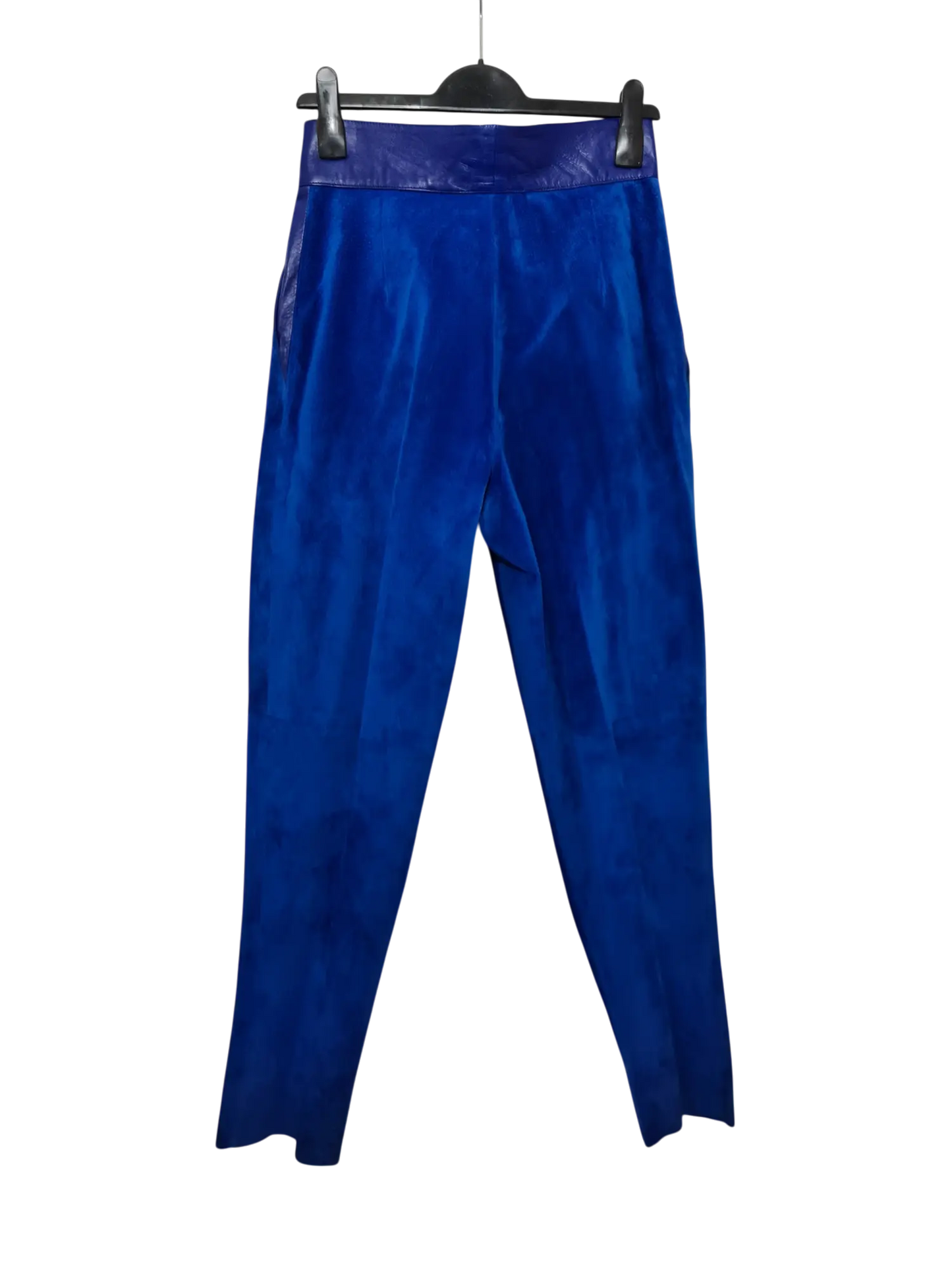 Ensemble femme en cuir bleu électrique des années 80 EMMAUS