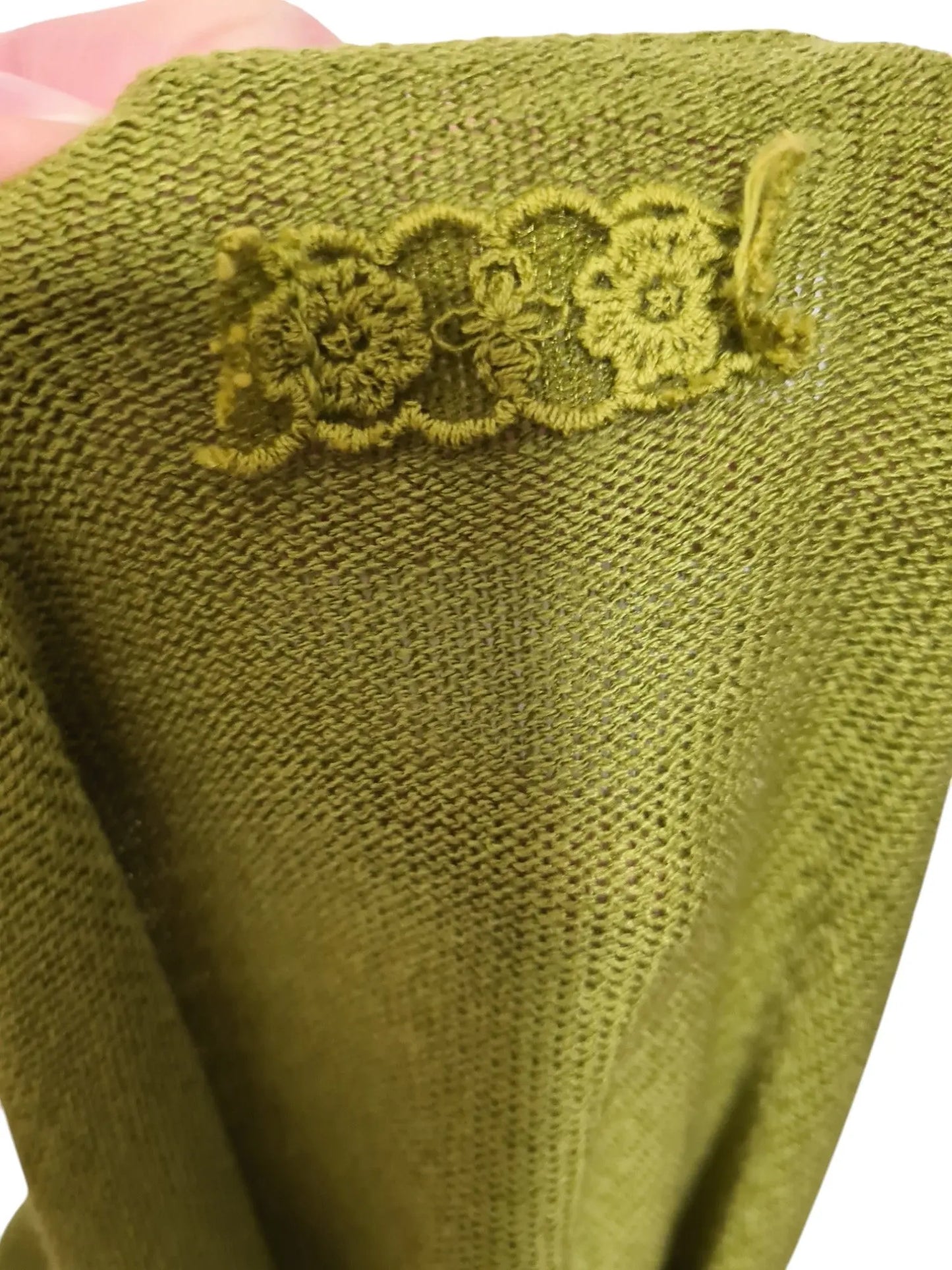 Pull kaki manches chauve-souris des années 2000-2010 EMMAUS