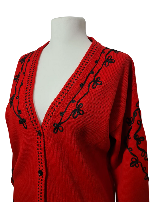 Cardigan rouge brodé style épaules tombantes Caroll des années 80-90 EMMAUS