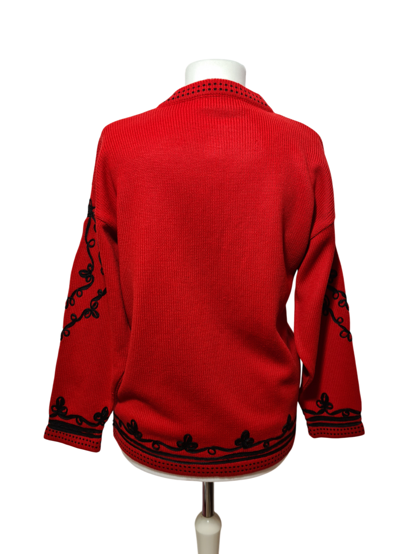Cardigan rouge brodé style épaules tombantes Caroll des années 80-90 EMMAUS