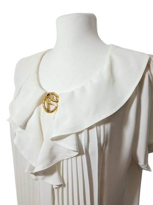 Chemisier blanc col large à volants et broche dorée des années 80 EMMAUS