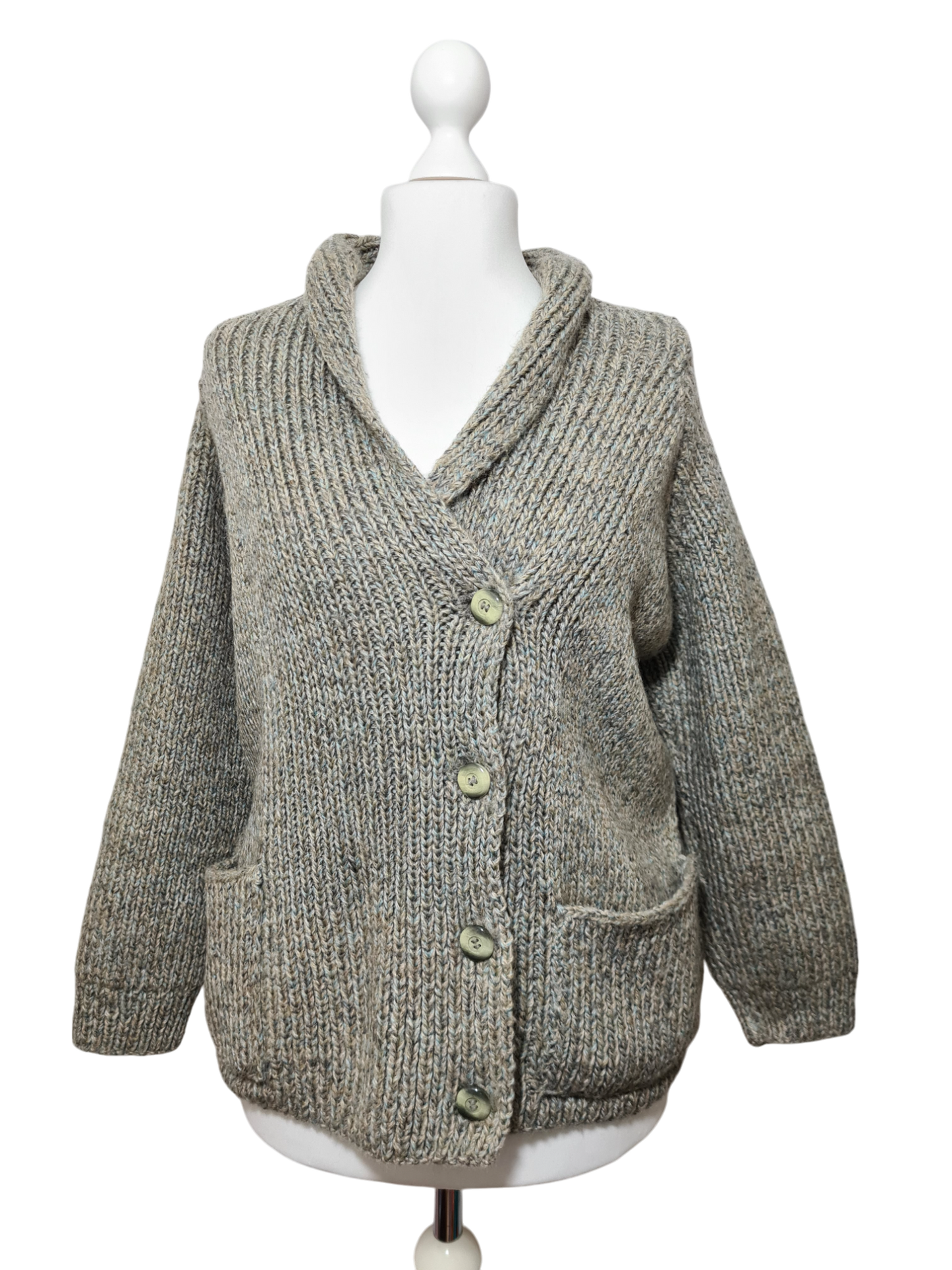 Gilet gris en laine tricotée main style rustique-chic des années 70-80 EMMAUS
