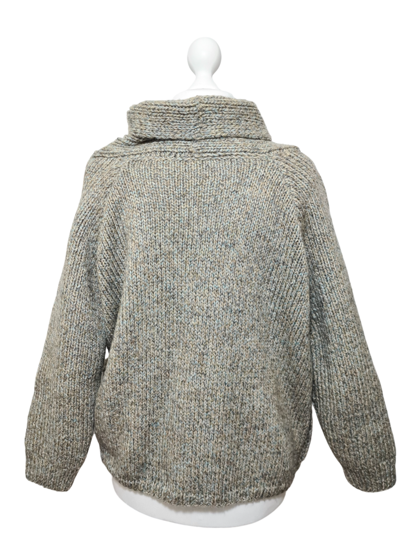 Gilet gris en laine tricotée main style rustique-chic des années 70-80 EMMAUS