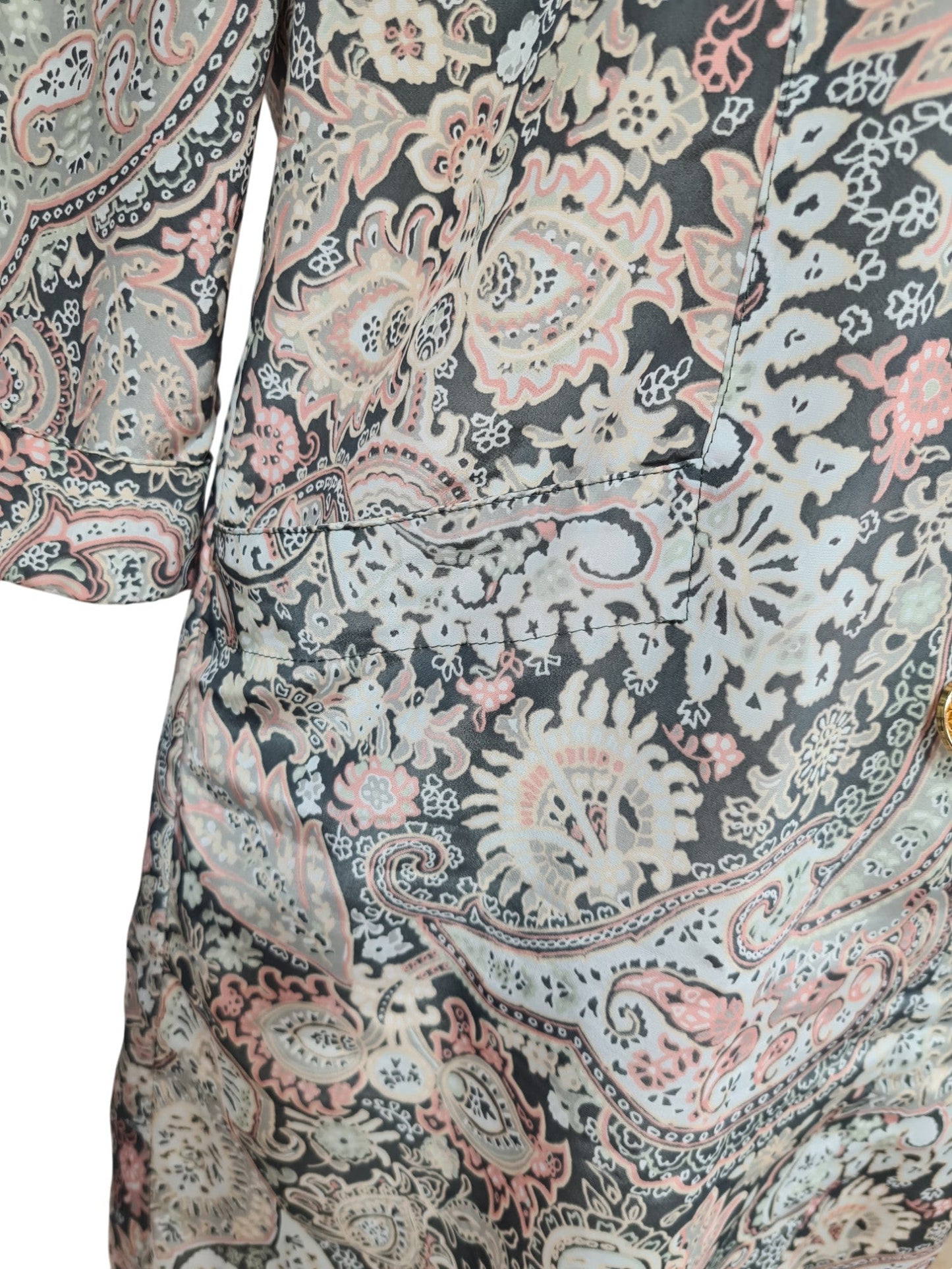 Parka femme C&A motifs cachemire avec boutons dorés des années 80-90 Les sales voleurs