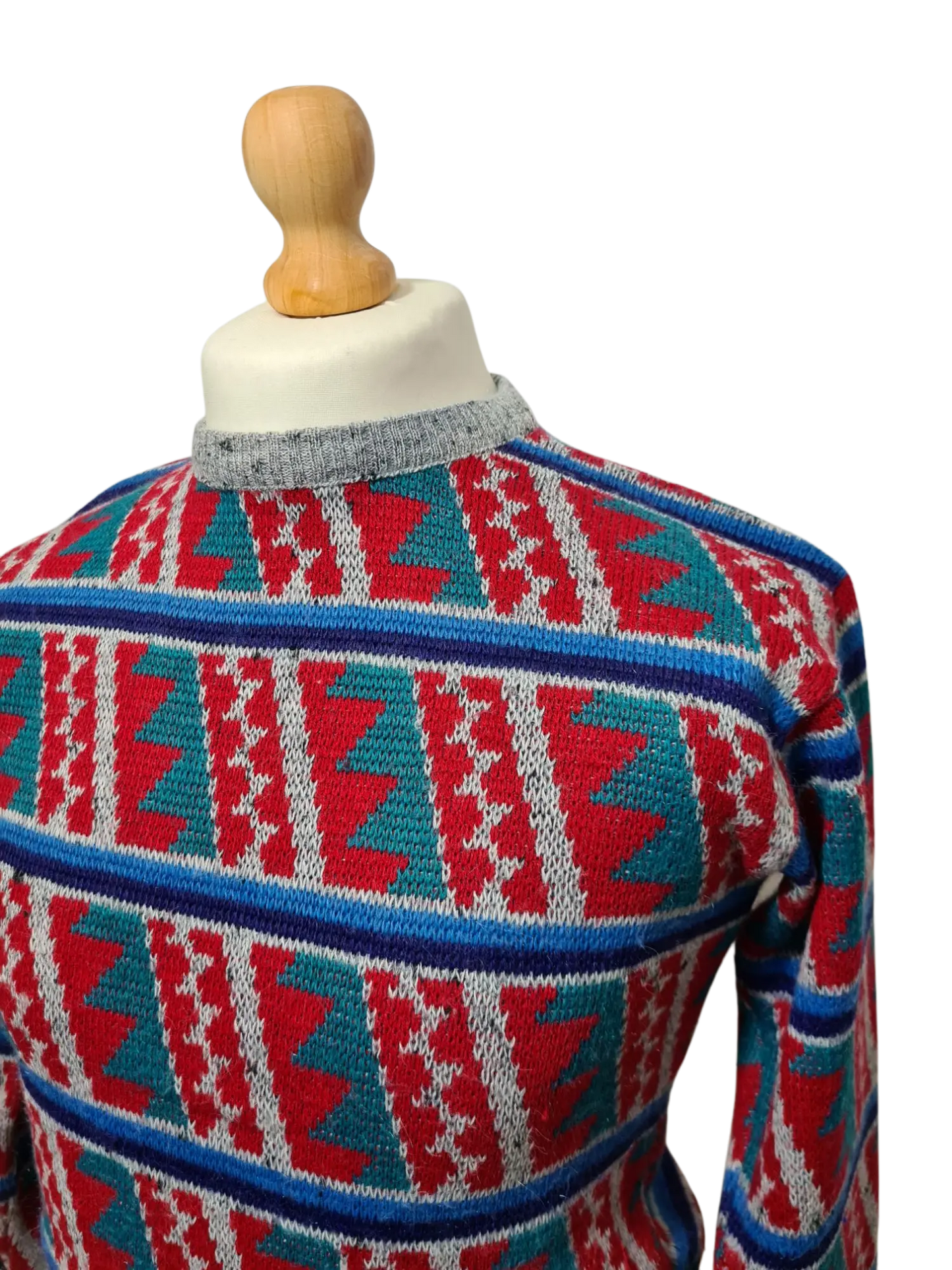 Pull homme motifs graphiques inspiration ski ou sportwear rétro des années 80-90 EMMAUS