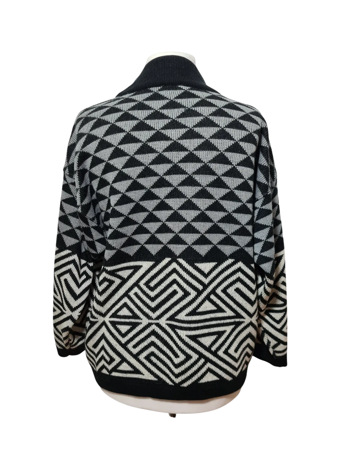 Pull graphique en laine style épaules tombantes New Man des années 80-90 EMMAUS