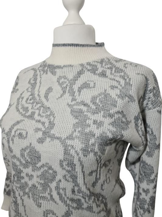 Pull femme jacquard fleuri style épaules tombantes des années 80-90 EMMAUS