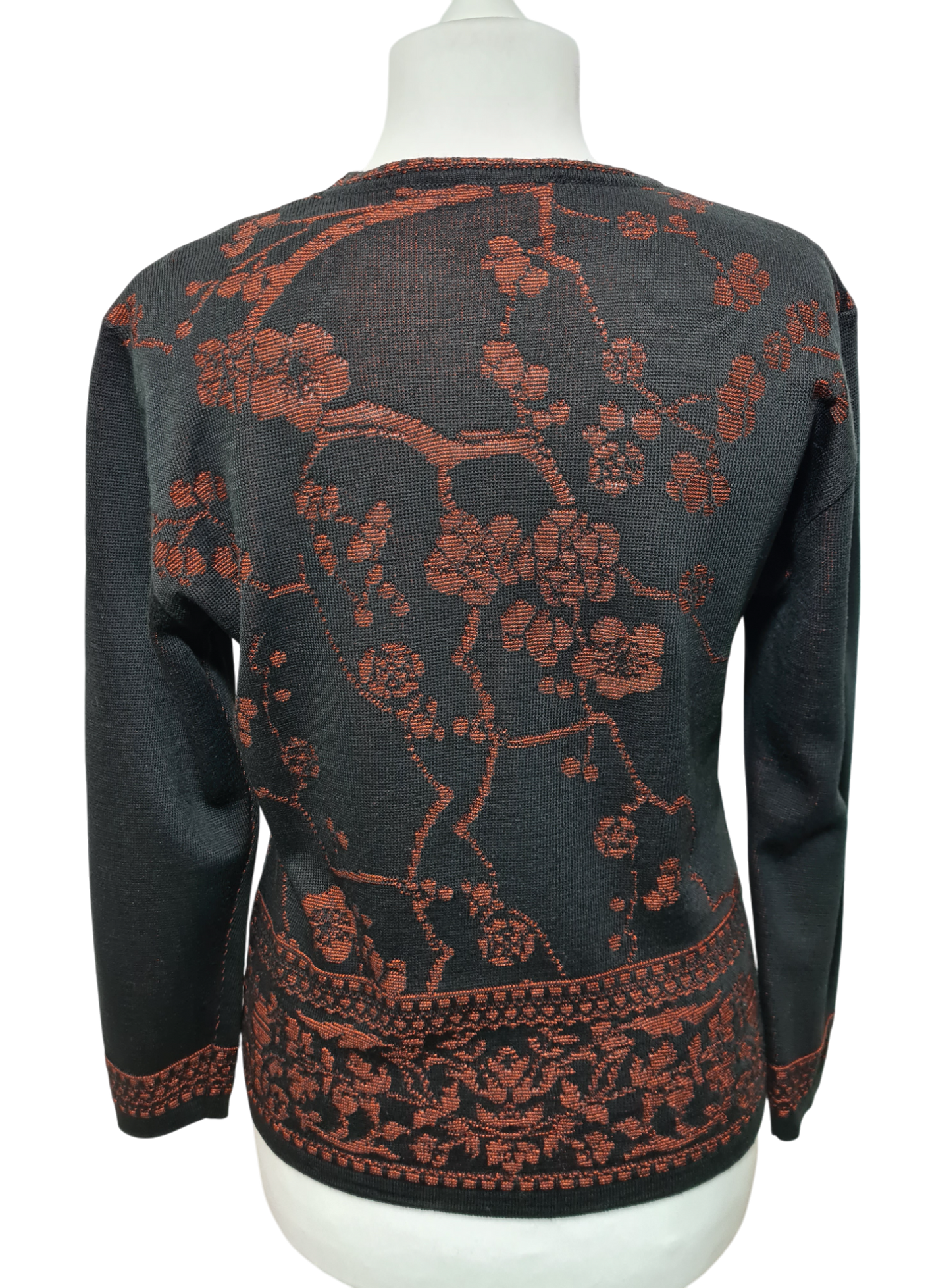Pull jacquard fleuri noir et rouge des années 80-90 EMMAUS