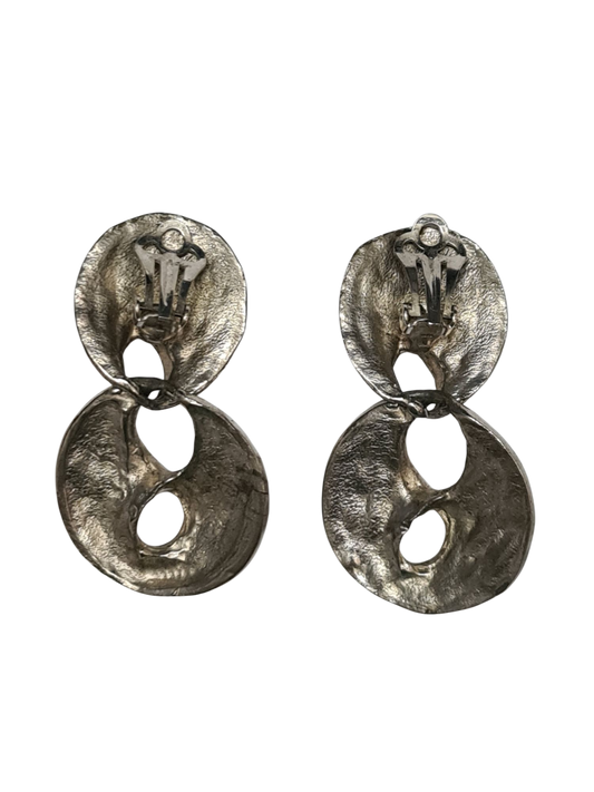 Boucles d’oreilles à clips pendantes argentées des années 80 Brocante