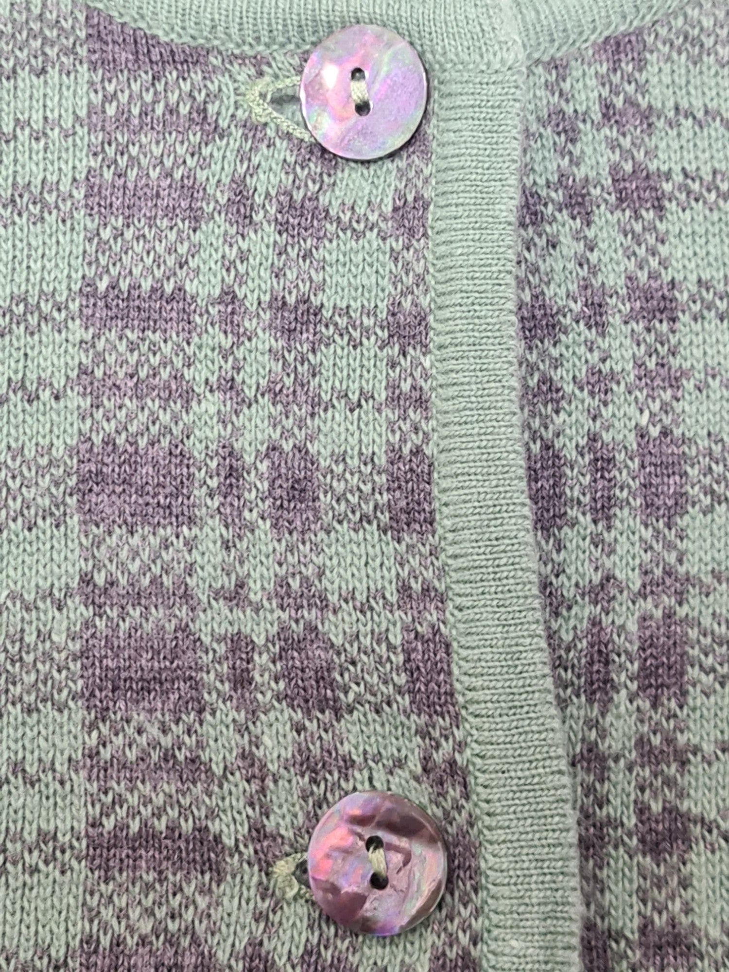 Gilet vert à motifs carreaux tartan revisité des années 80-90 Brocante