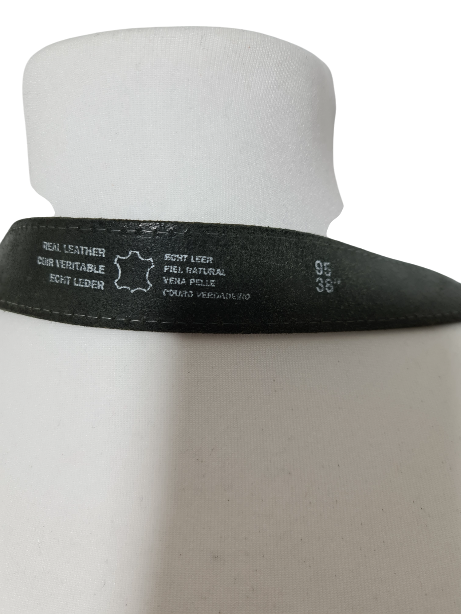 Ceinture noire en cuir véritable avec boucle dorée des années 90-2000 - FRIPEO