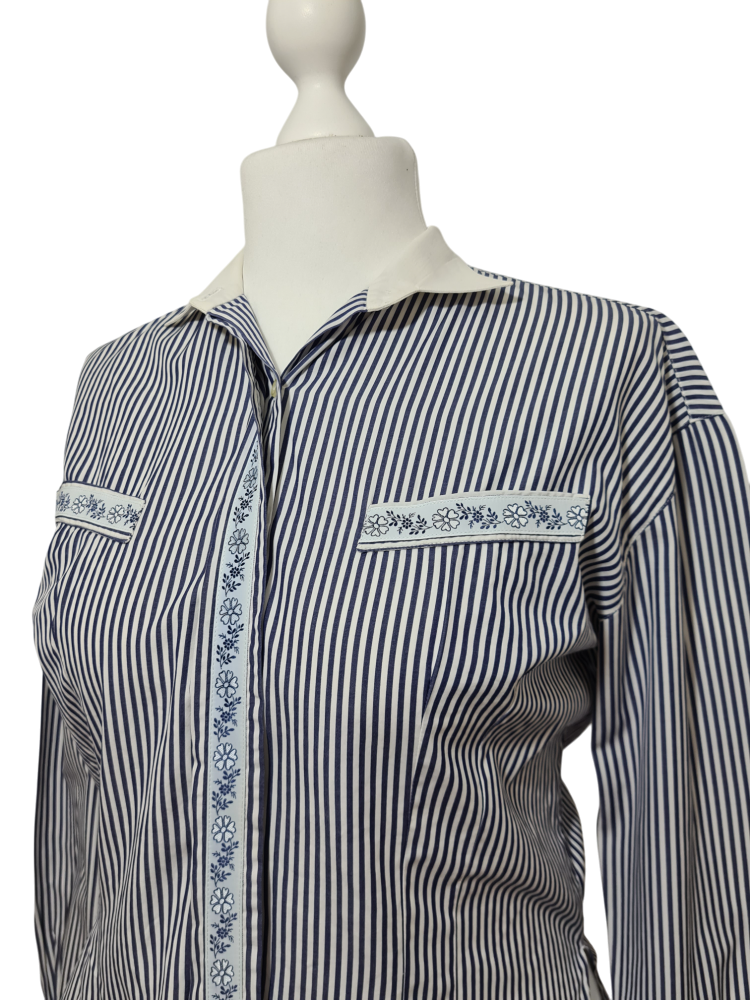 Chemisier femme Burton à rayures bleues des années 80-90 EMMAUS
