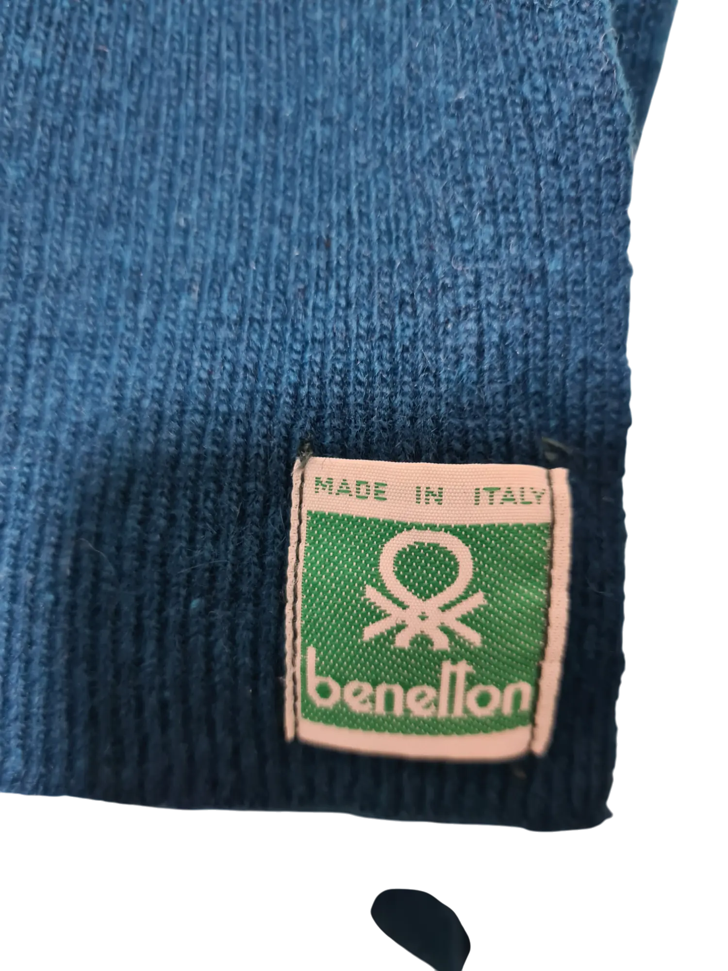 Écharpe douce en laine vert canard Benetton des années 80-90 EMMAUS