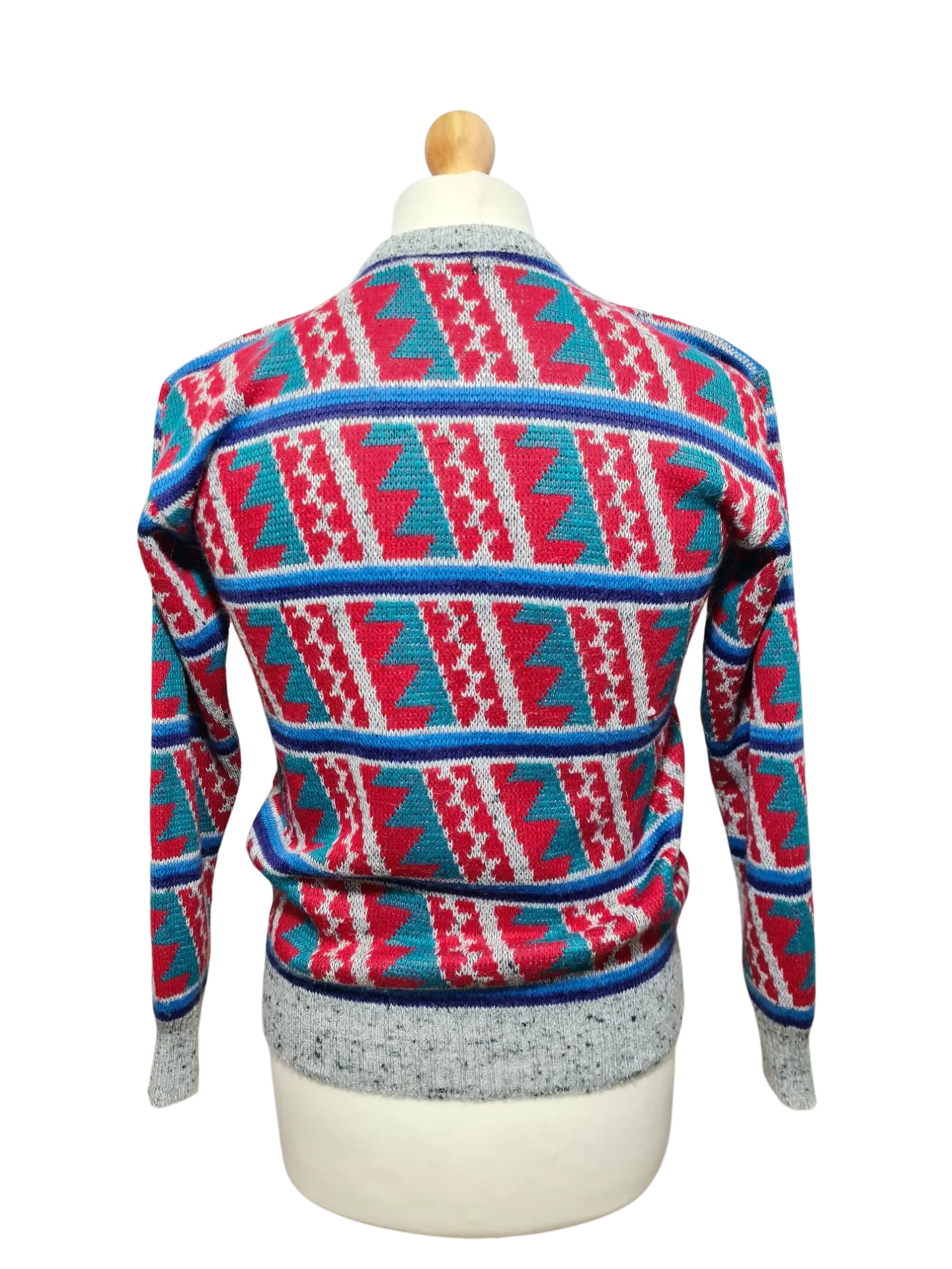 Pull homme motifs graphiques inspiration ski ou sportwear rétro des années 80-90 EMMAUS