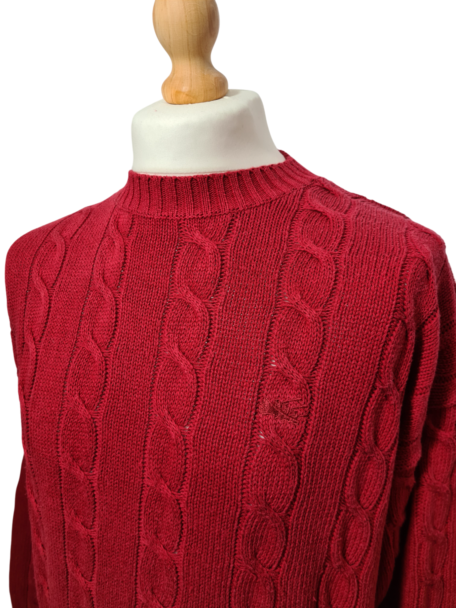 Pull homme torsadé rouge style épaules tombantes des années 90-2000 EMMAUS