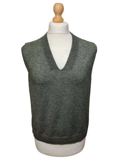 Pull homme sans manches col V des années 90-2000 EMMAUS
