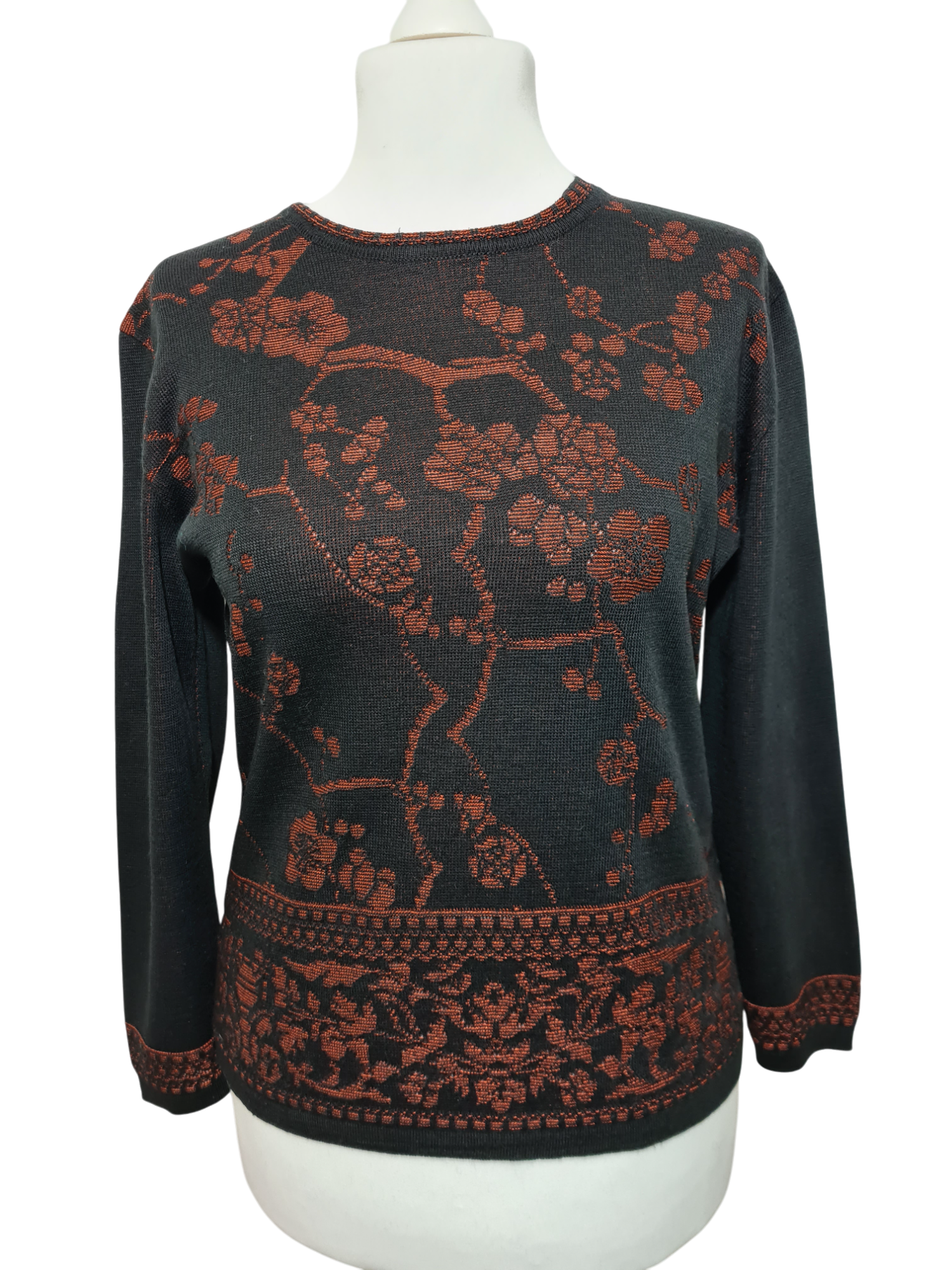 Pull jacquard fleuri noir et rouge des années 80-90 EMMAUS